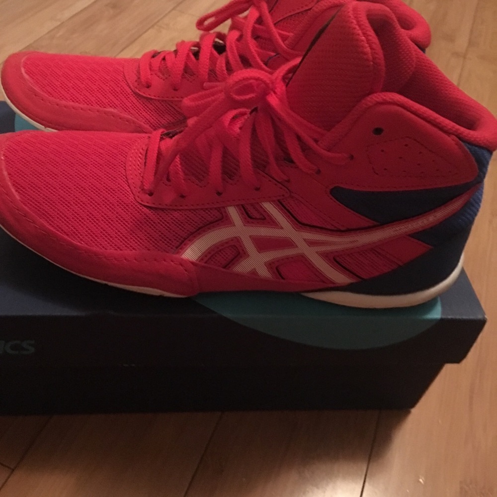 Wrestling Shoes Red with Blue - Boy Size 6